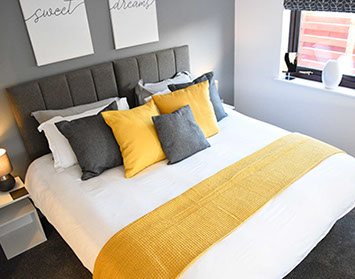 King Size Double Bed accommodation in Portree En Suite Bathroom WIFI